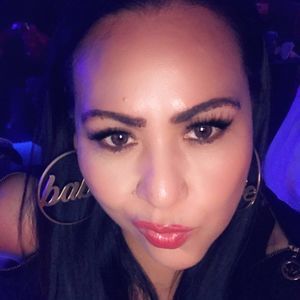 Meet your Posher, Perla